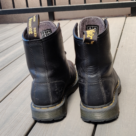 Dr. Martens - Picture 2 of 5